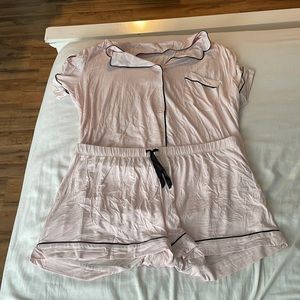 Victoria Secret sleep set